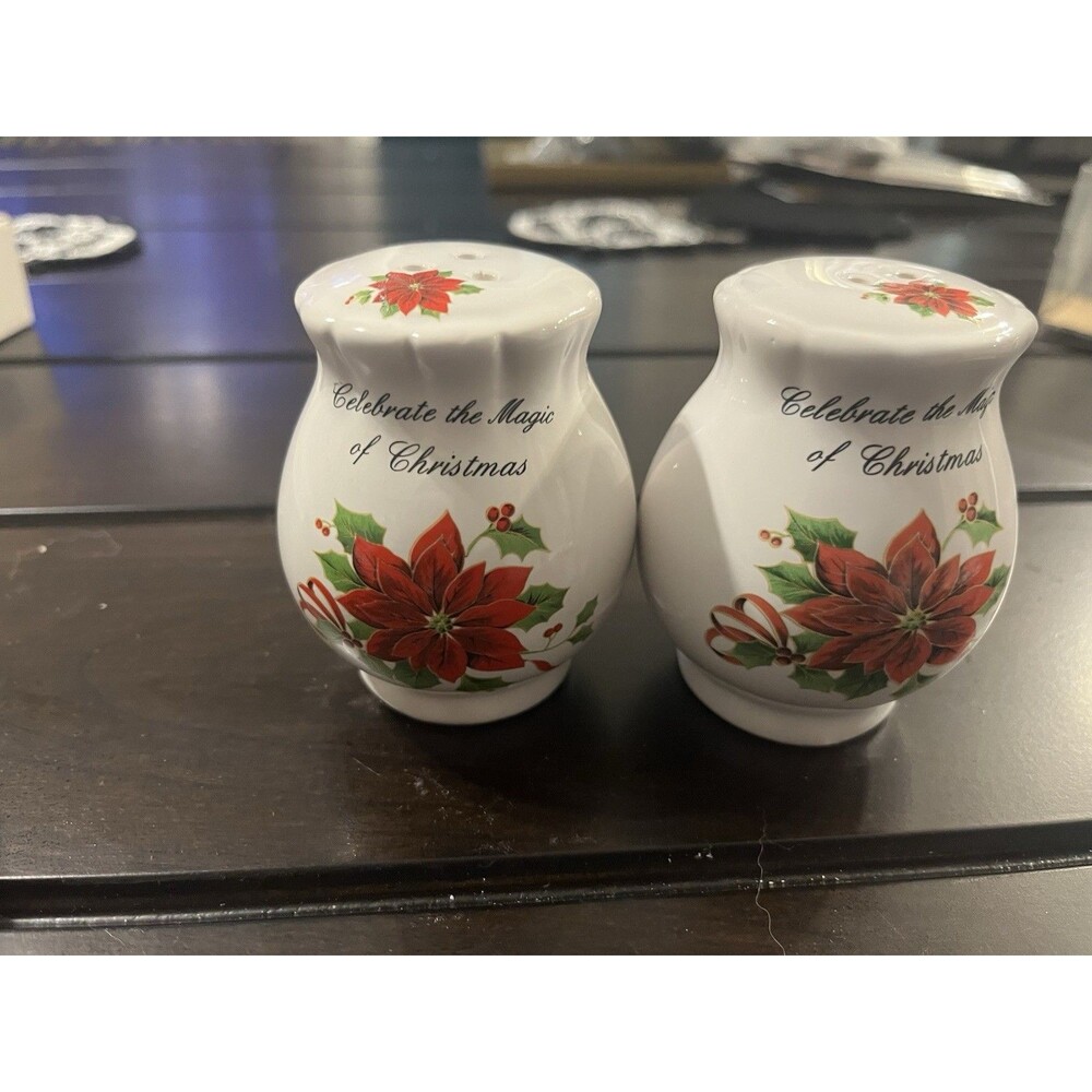 Vintage Poinsettia Ceramic Salt and Pepper Shakers Christmas Holiday